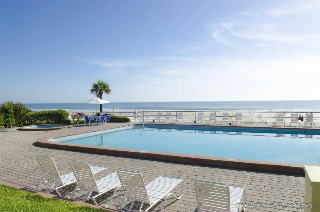 Oceanside Inn Hotel