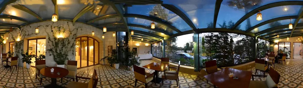 Marmara Hotel