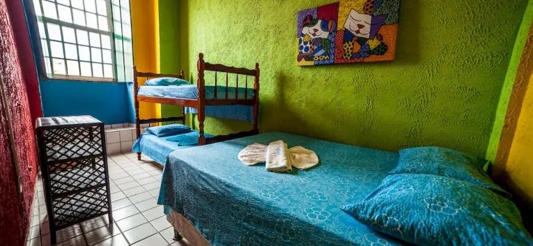 Hostel Pousada País Tropical