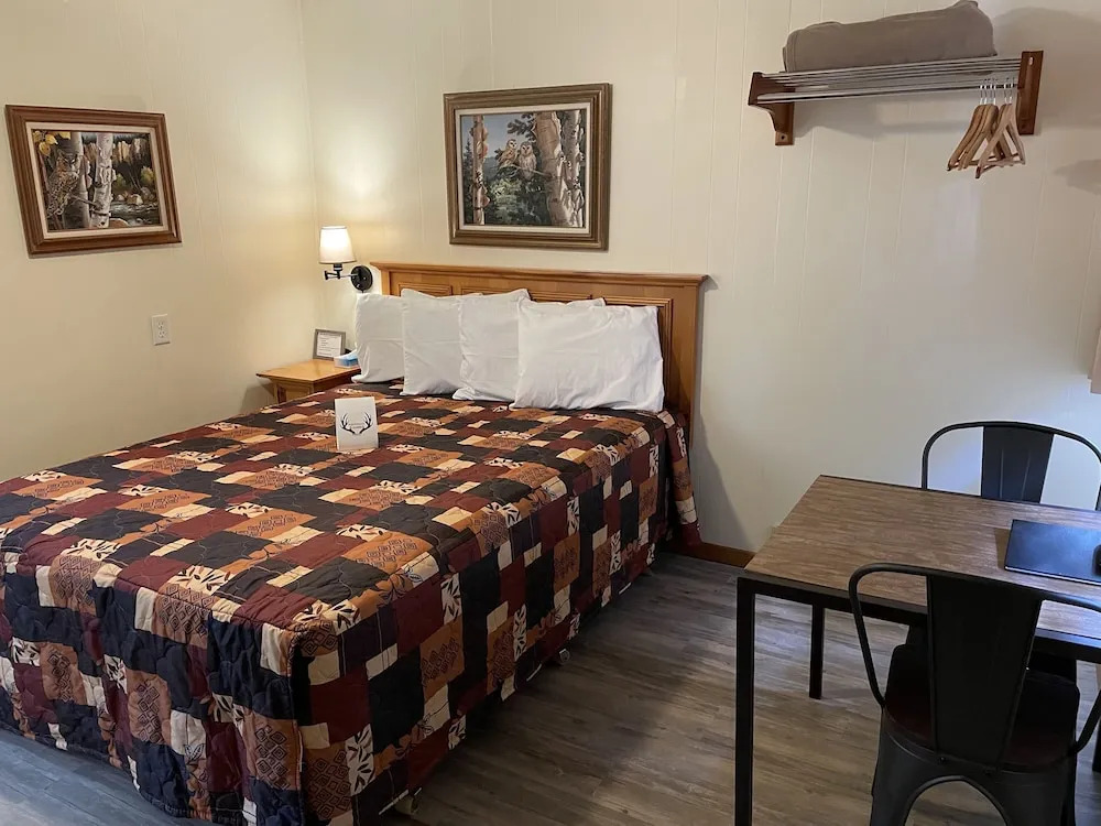 Whitetail Creek Camping Resort