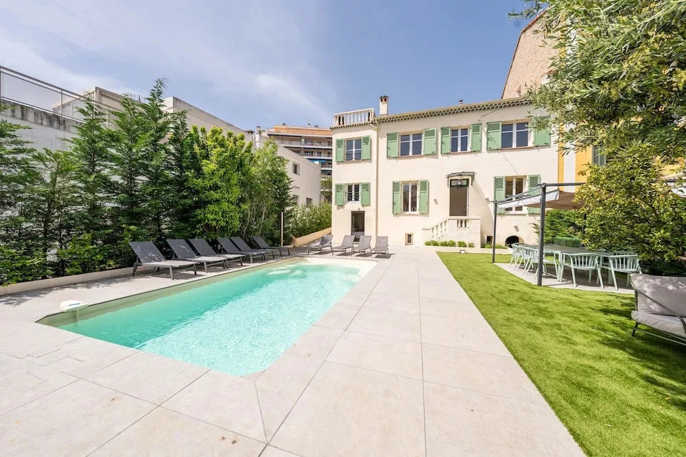 008 Villa Rosoliel in Cannes