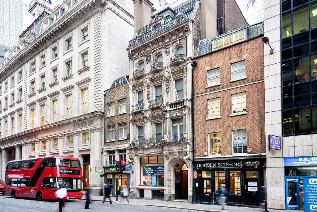 Apartment 2, 48 Bishopsgate by City Living London