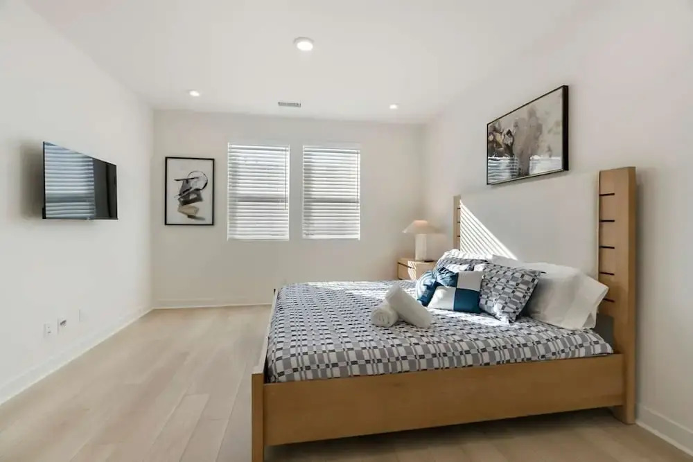 Newly Constructed 4 Bedroom