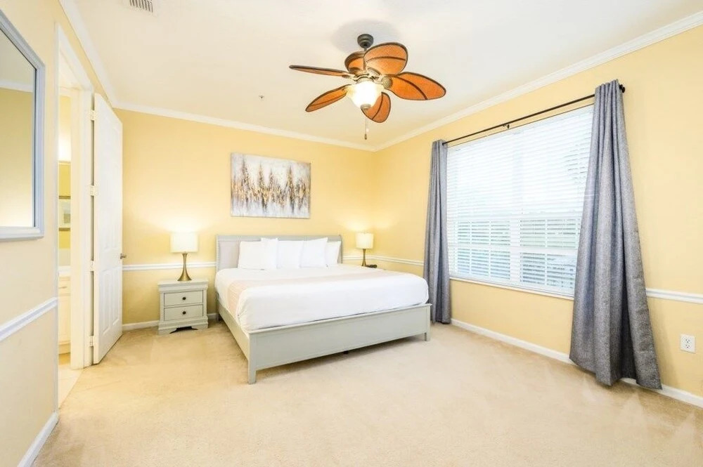 4 Bedroom Lake View [cdc Compliant] 1008 Condo