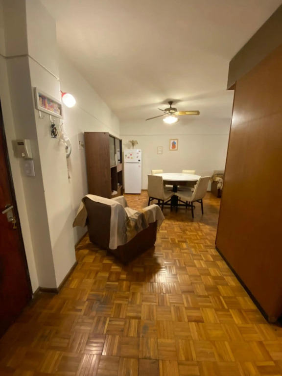Departamento 4 a 150 metros Avenida San Martín Mendoza - cochera opcional