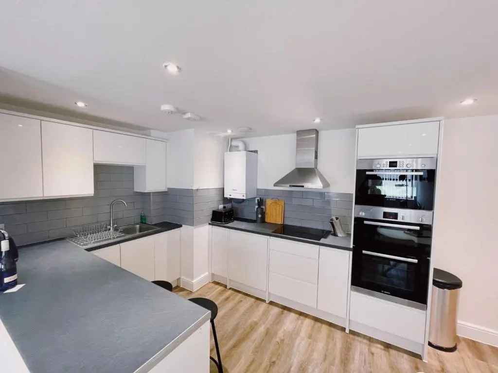 Prosper House Apartment 2
