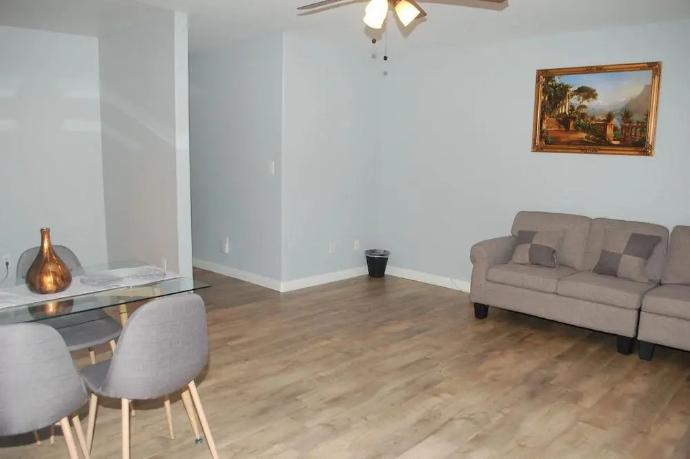 Downtown LA Comfortable Bedrooms