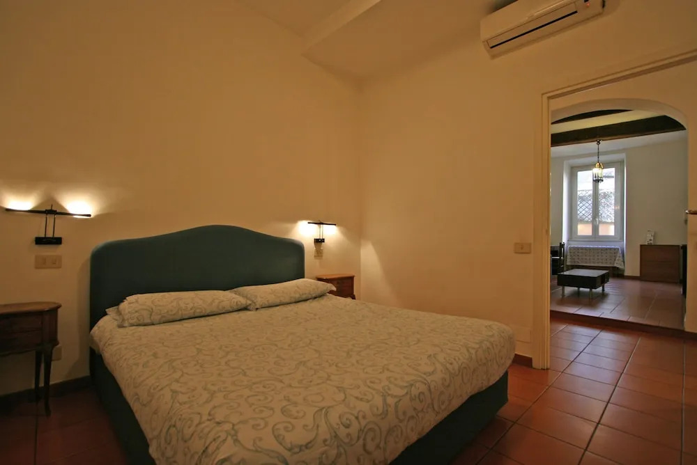 Travel & Stay - Vacche Alberto