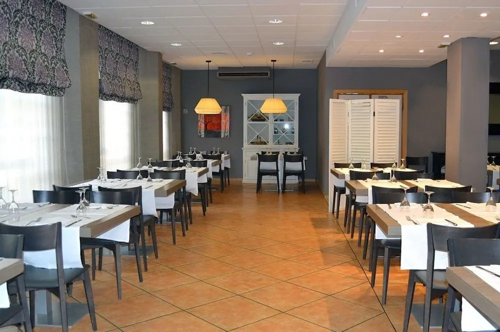 Hotel Iru-Bide