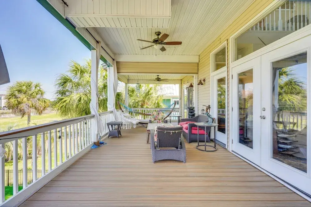 Marina & Golf Course Views: Edisto Island Home