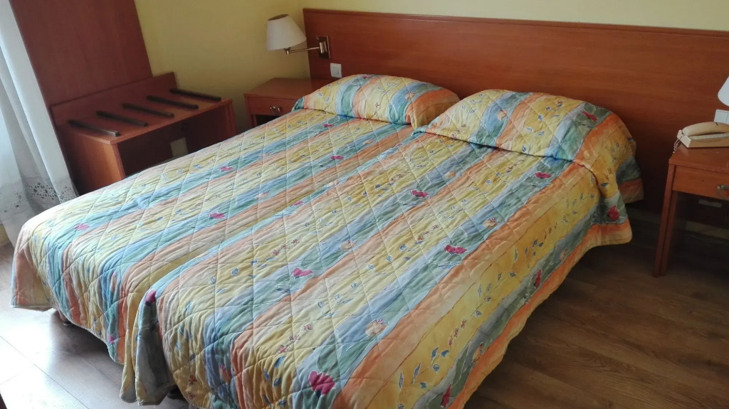 Pax Hotel