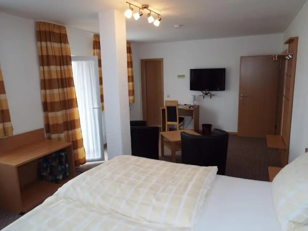 Hotel garni Zum Reinhardswald