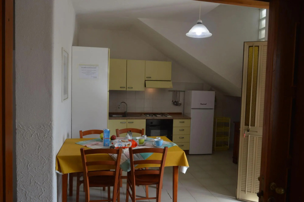 Holiday home surrounded by greenery 100 meters from the sea shore in the town of San Giovanni di Pos-Appartamento Aeres