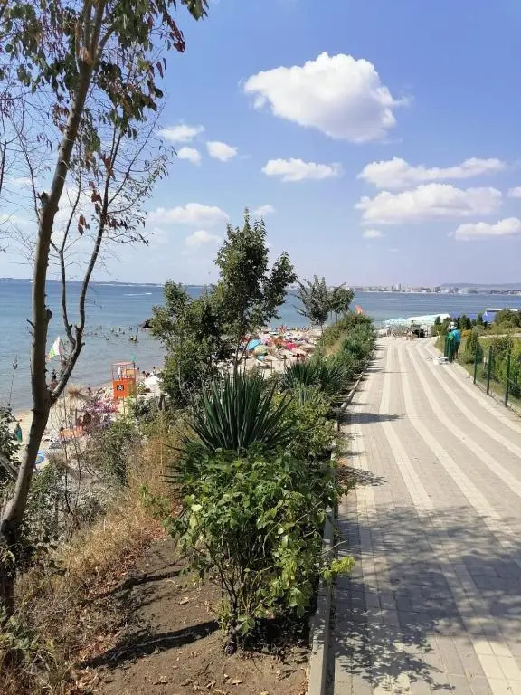 Sveti Vlas 350m from the beach
