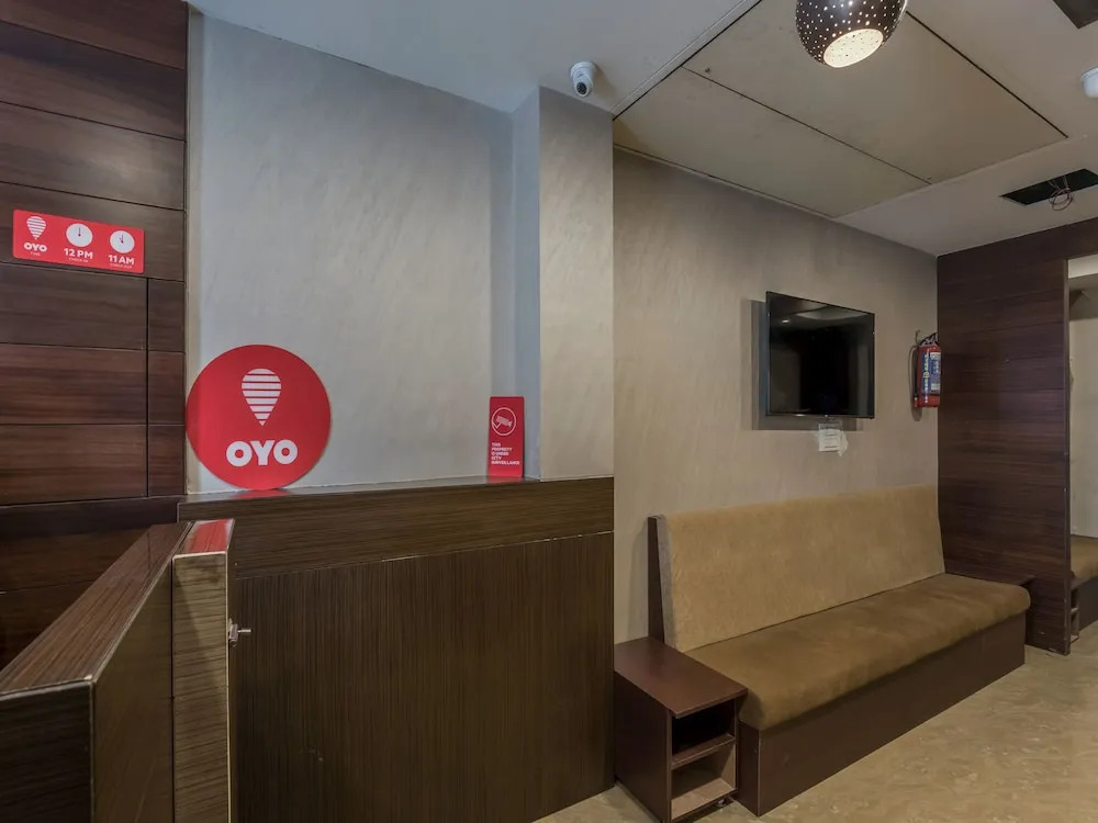 OYO 11676 Nakshatra Grand