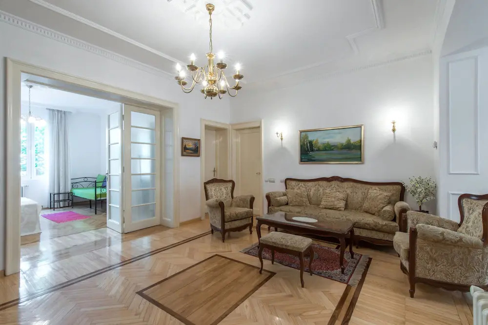 Central Belgrade Apartment 2