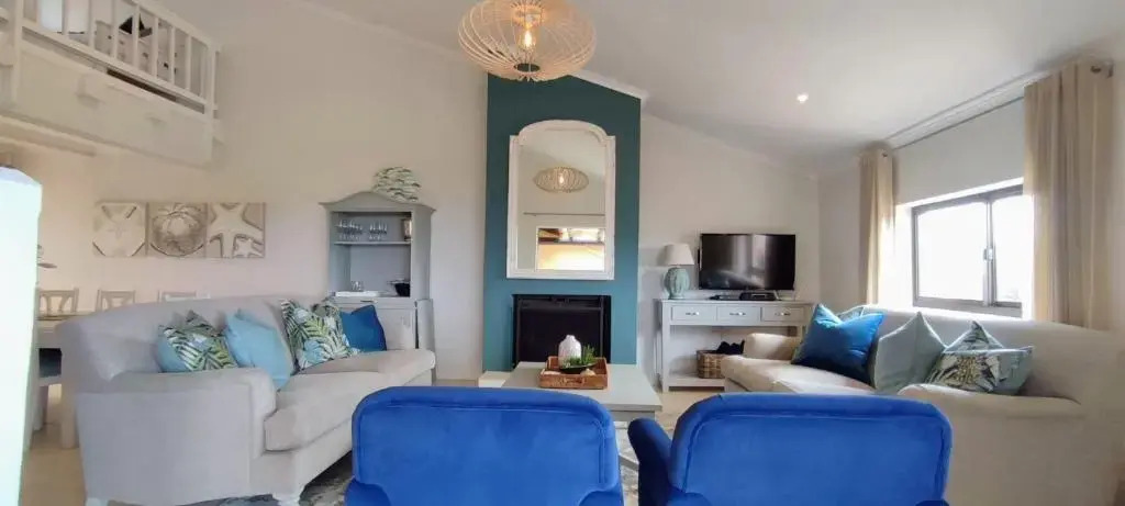 Sanctuary Beach Hideaway - 8 sleeper - 50m onto Robberg 5
