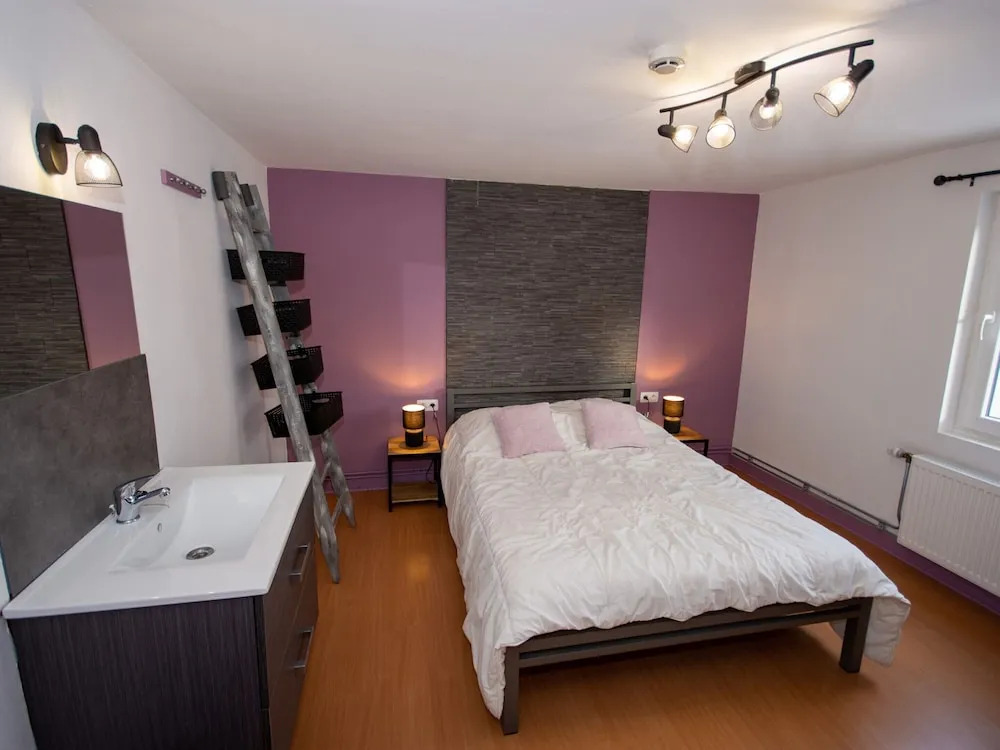 Spacious mansion in Waimes with sauna