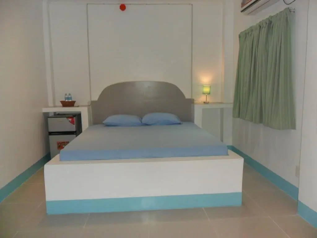 Jasmins Room Rental, Room # 3