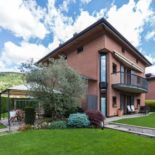 Alisee Bed  Breakfast