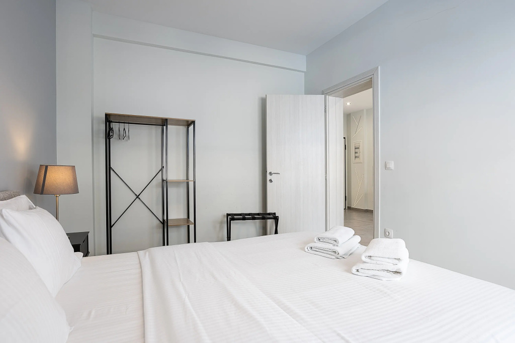 The Omnia Collection Pagrati