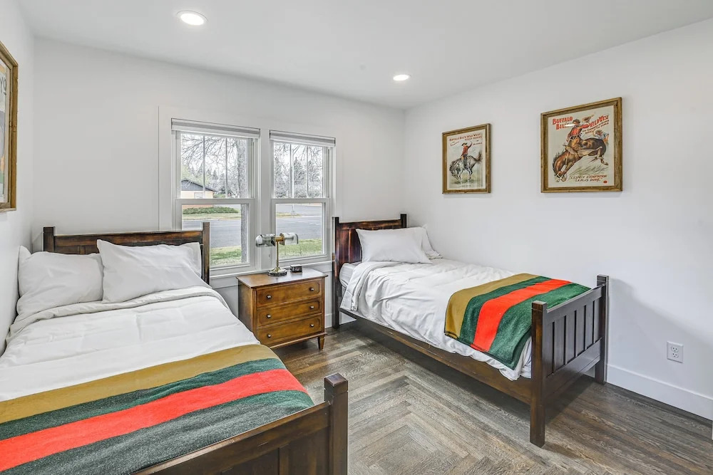 Downtown Cody Casa - Yellowstone Getaway