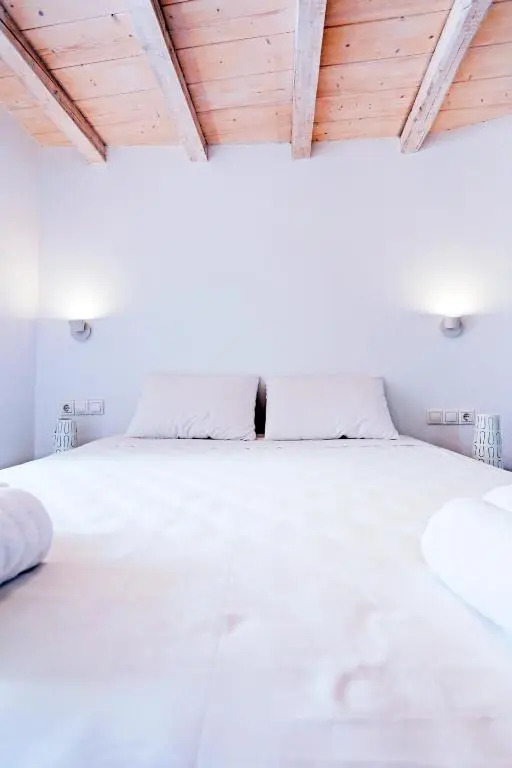 Cycladic Breeze Villa With Private Pool