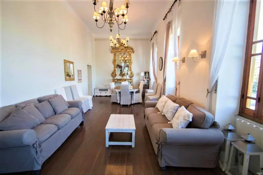 Grande appartamento in Villa con terrazza sul mare