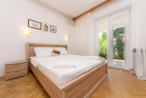 Apartments Ivan