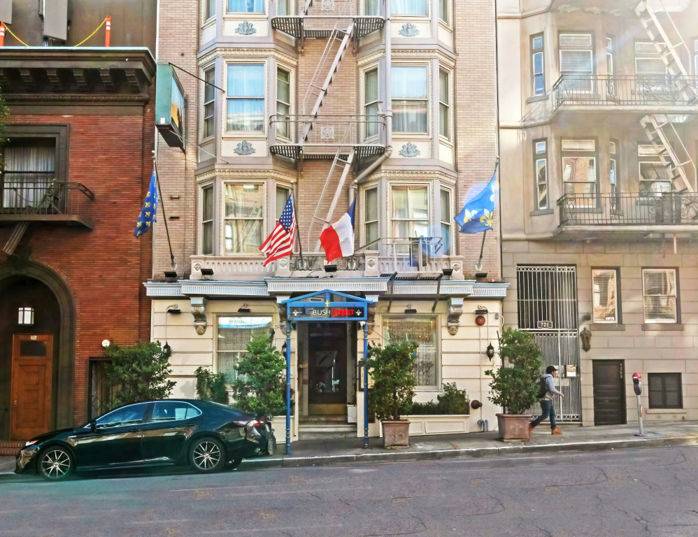 Cornell Hotel