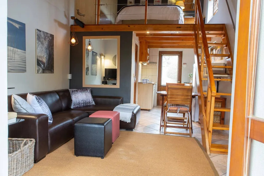 Theebos Anneline's Self Catering Apartments