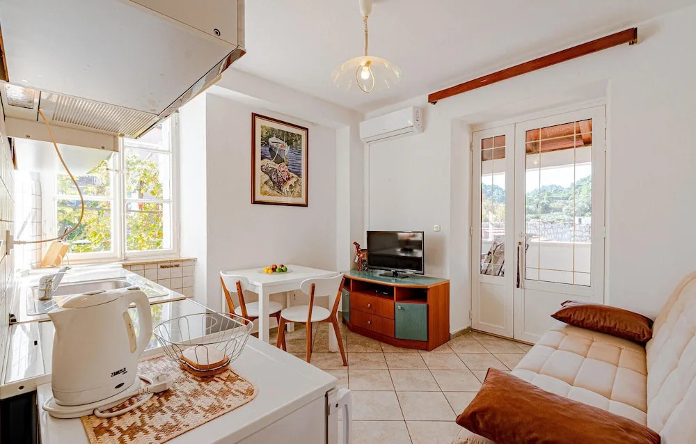 Nice Home in Ston With Wifi and 1 Bedrooms