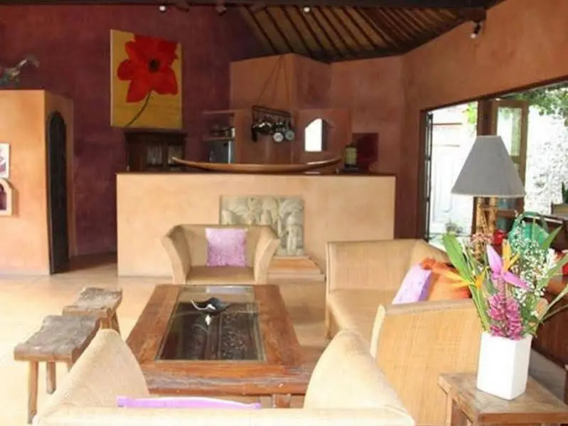 Villa Kuning