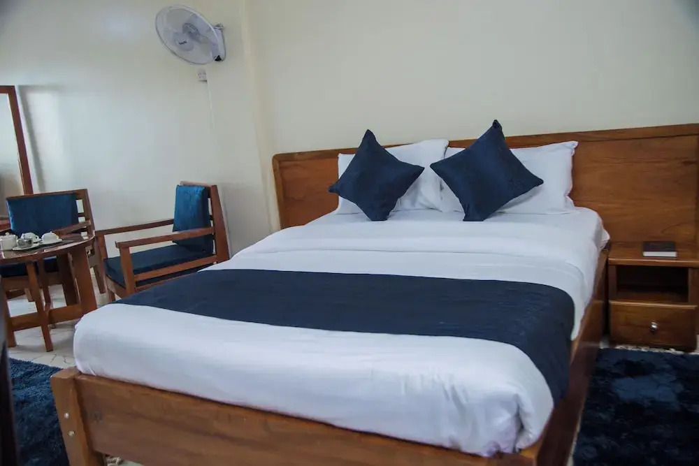 The Nile Luxe Hotel