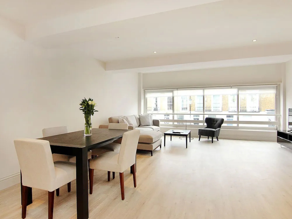 Spacious Buckhingham Palace Hyde Park Lambeth