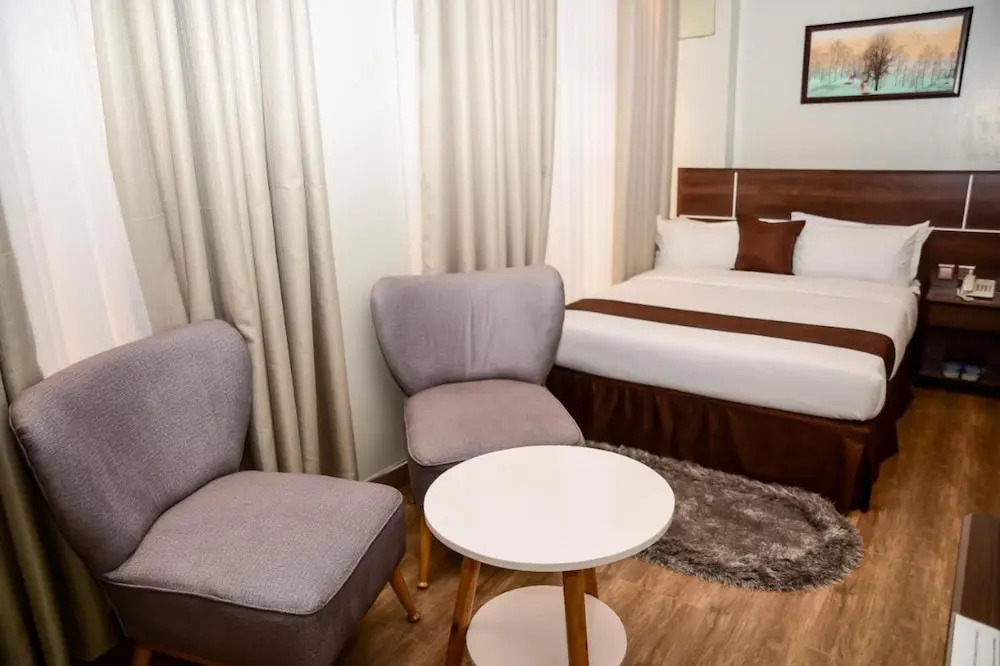 LA BEILA HOTEL MERU