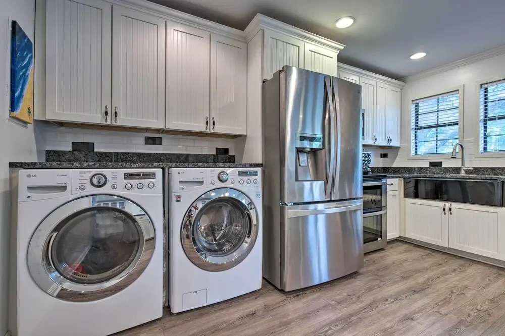 Gulfport Bungalow by Jones Park/beach Access!