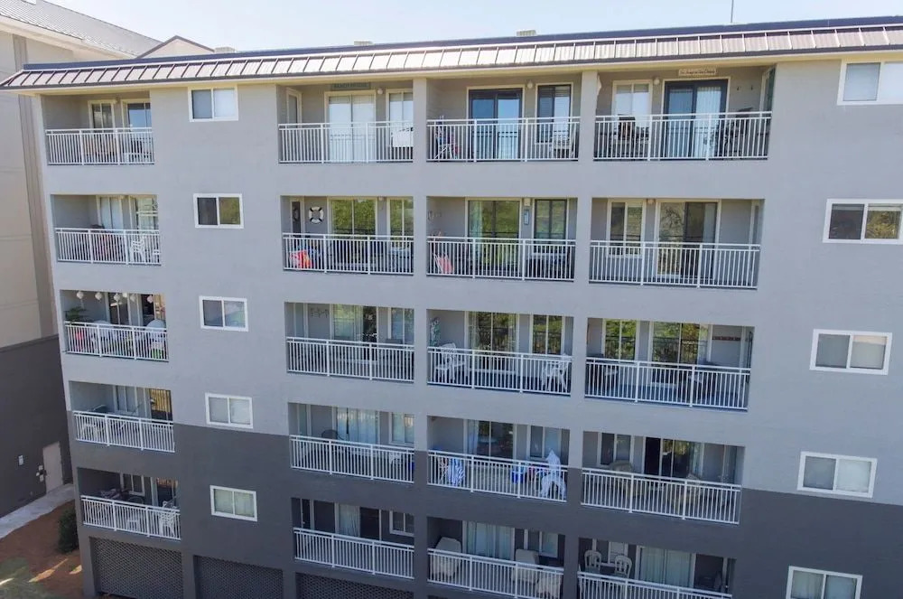 Carolina Beach Club #TC326