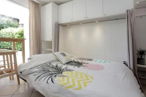 Beautiful studio close to beach private parking