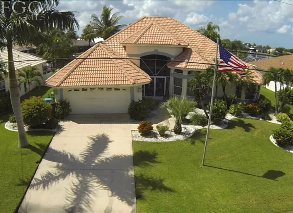 Villa Four Mile Cove - Roelens Vacations