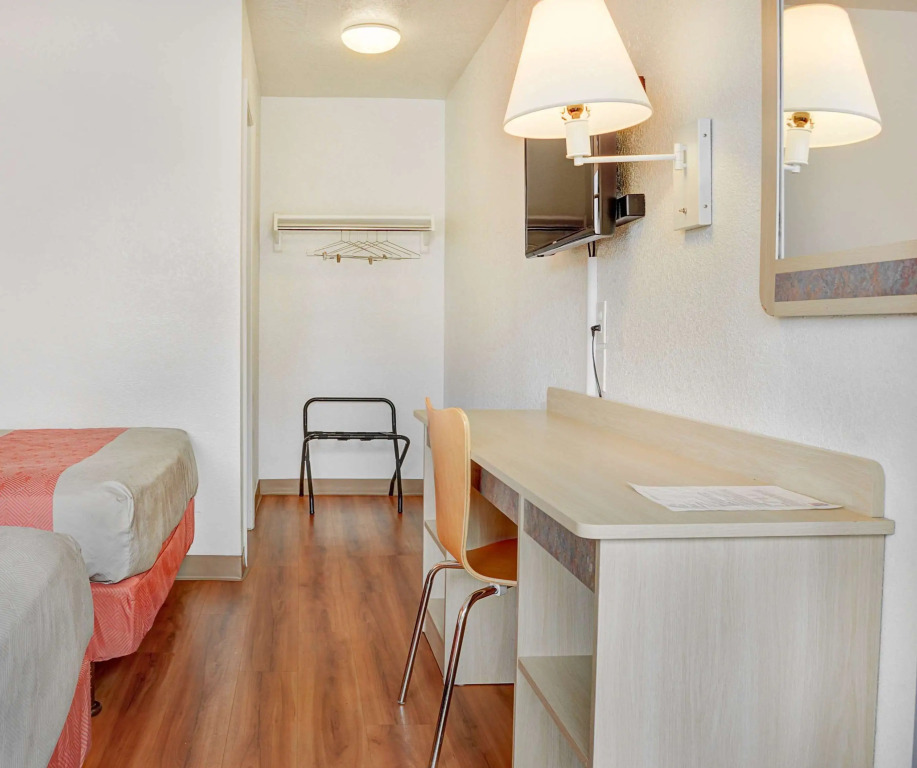Motel 6-Portland, OR - Central