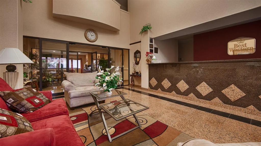 Best Western Executive Inn & Suites