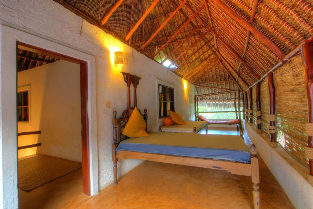 Swahili House Tiwi Beach - Private Oceanfront Boutique Villa Near Diani