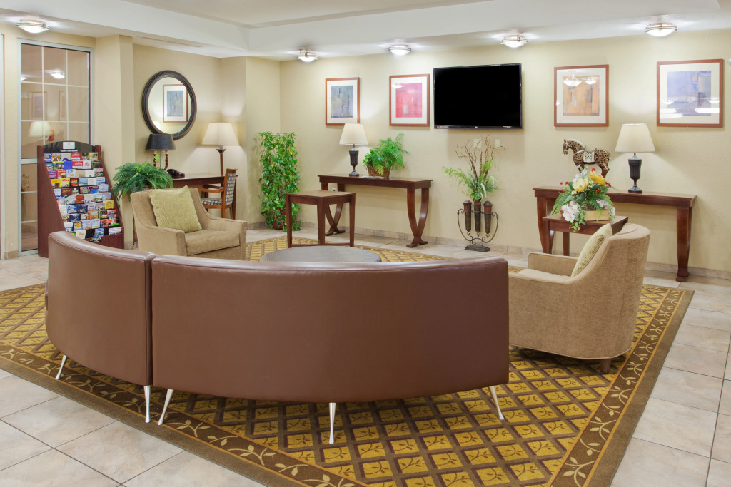 Candlewood Suites Lexington by IHG