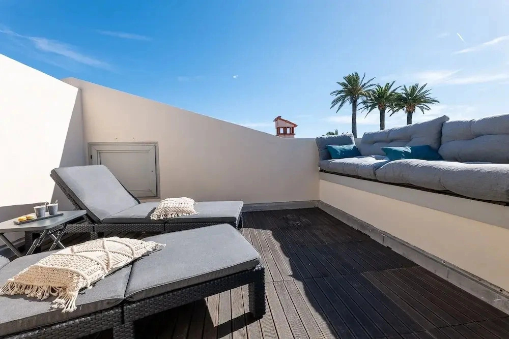 Top Floor, Nest in Mandara Beach - Cote dAzur