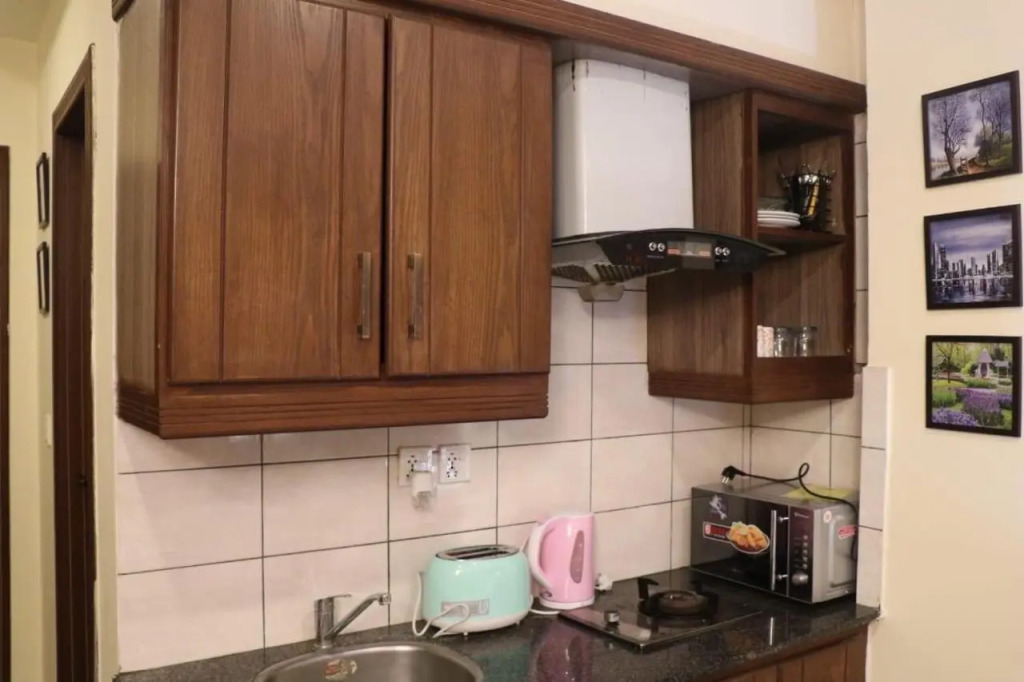 Cozy Studio Apartment In Bahria town