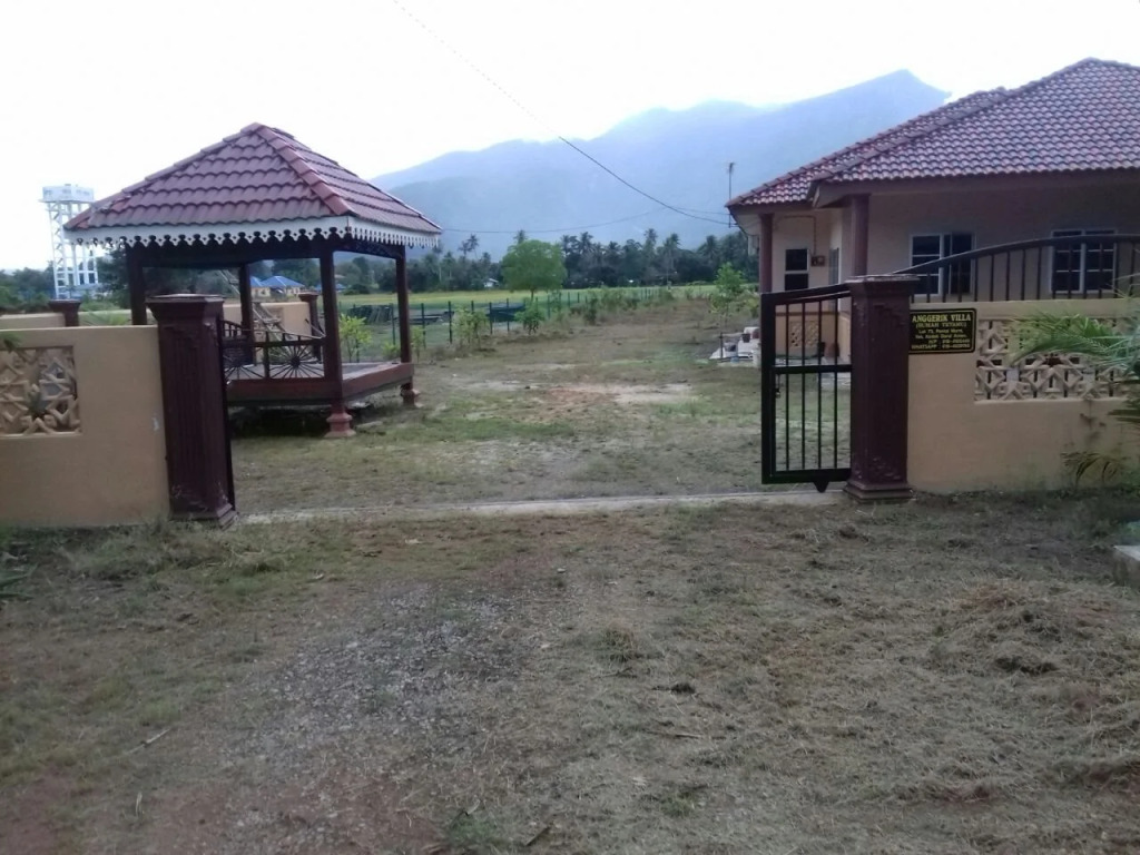 Anggerik Villa Guest House