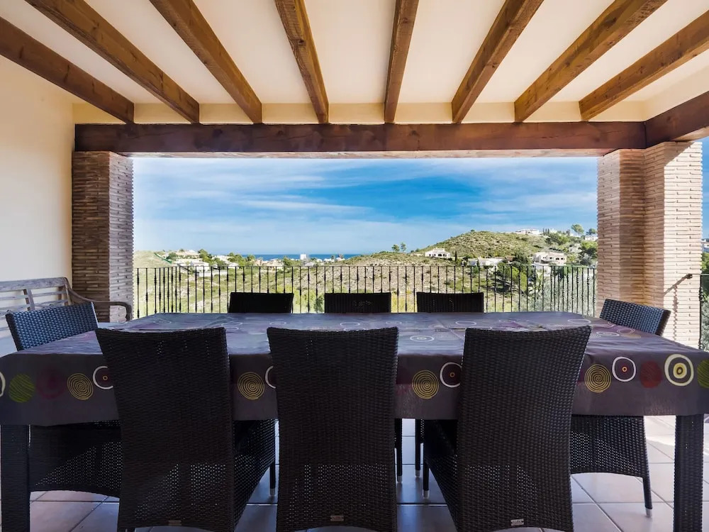 Lavish Villa 8pp in Javea With Private Swimming Pool