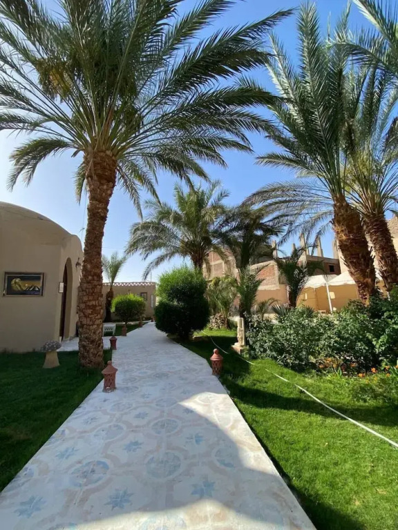 sekhmet hotel
