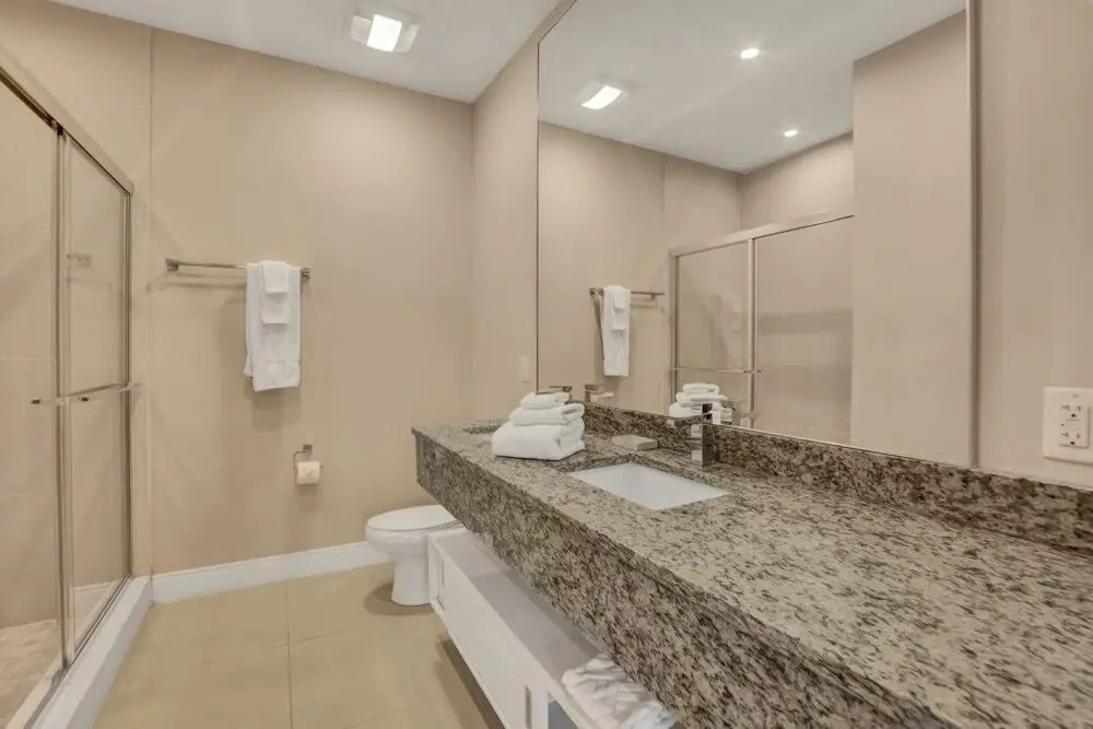 Amazing 4 Bedroom Magic Village Townhome 3 Townhouse by Redawning